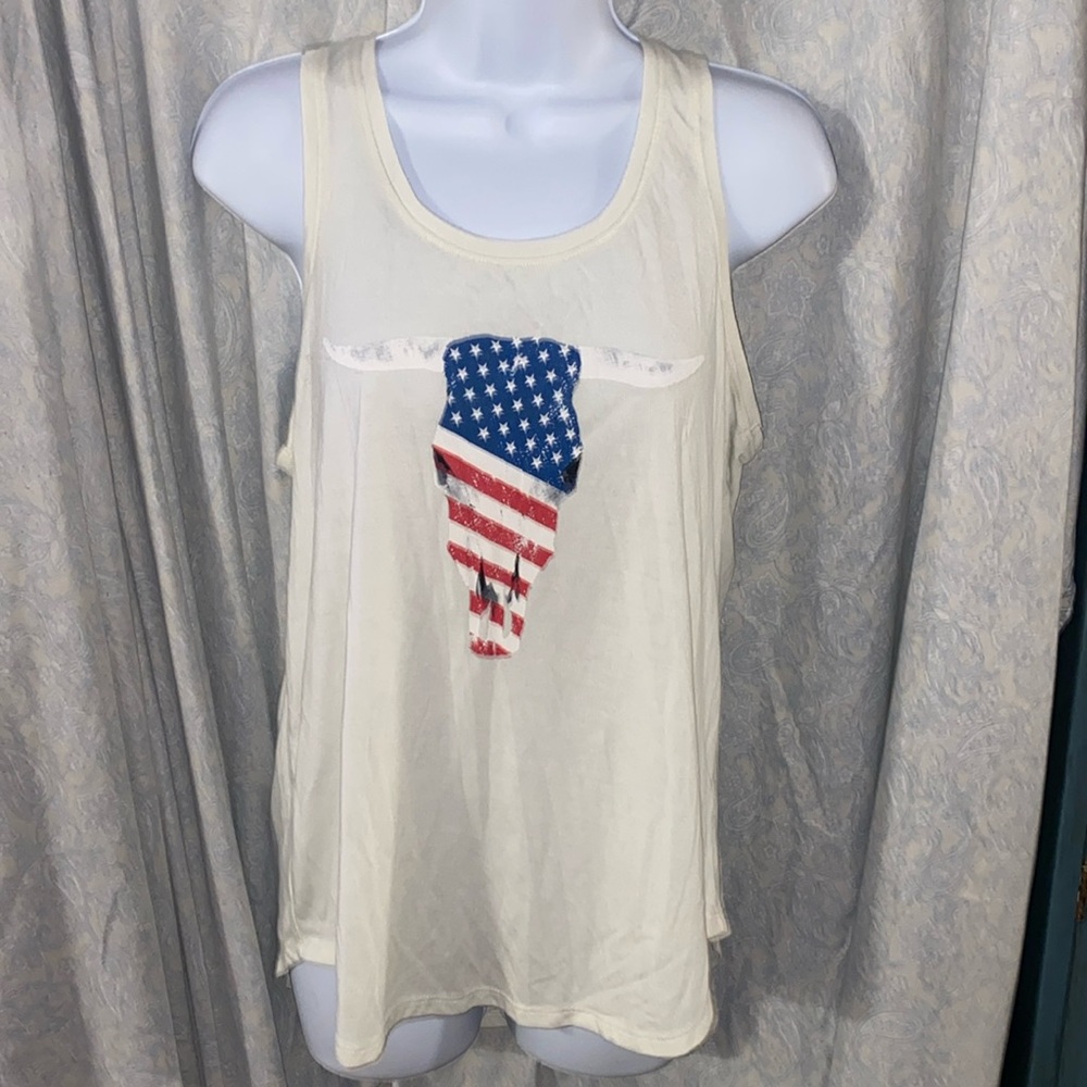🍀 4/$20 Grayson Threads Tank Top Tunic Ivory Patriotic Flag Bull Skull Women’s L